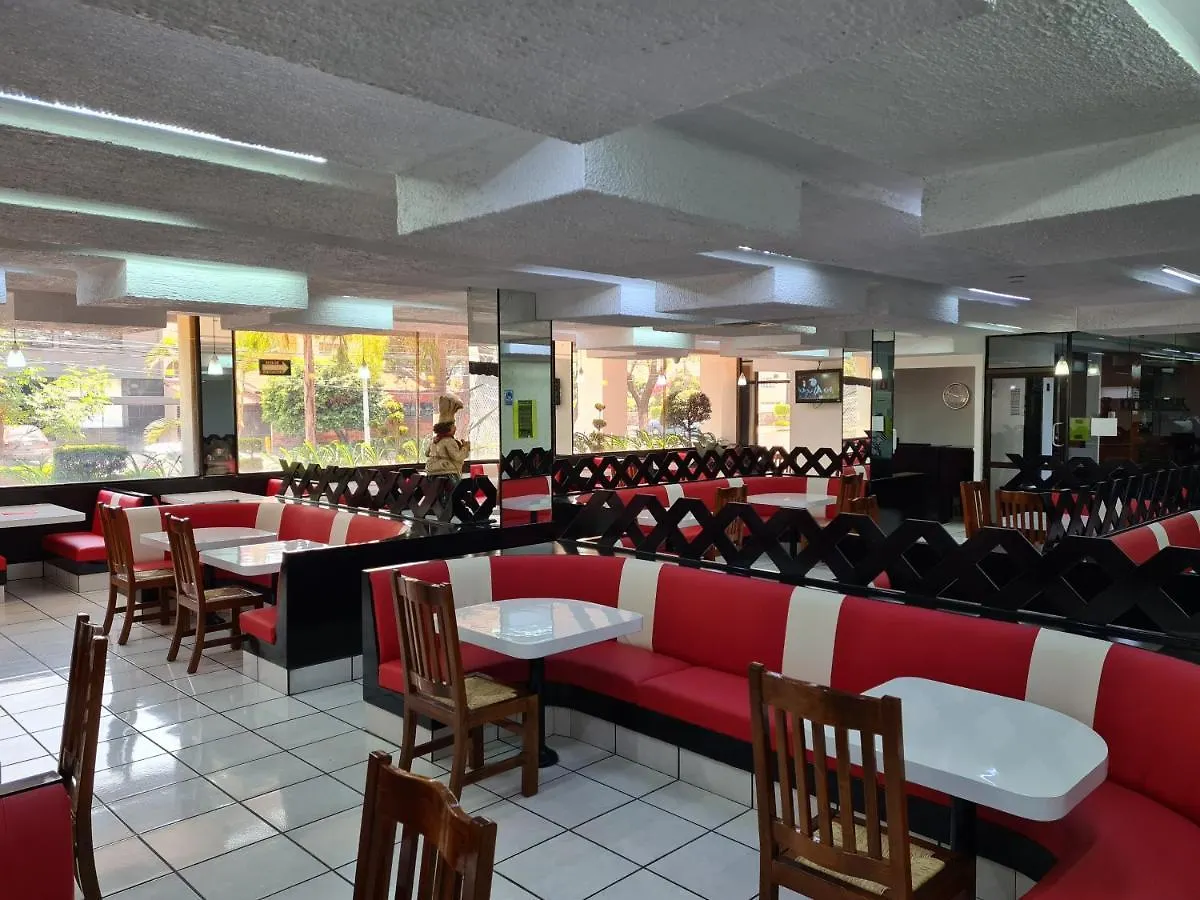 Hotel Las Pergolas Guadalajara 3*,  México