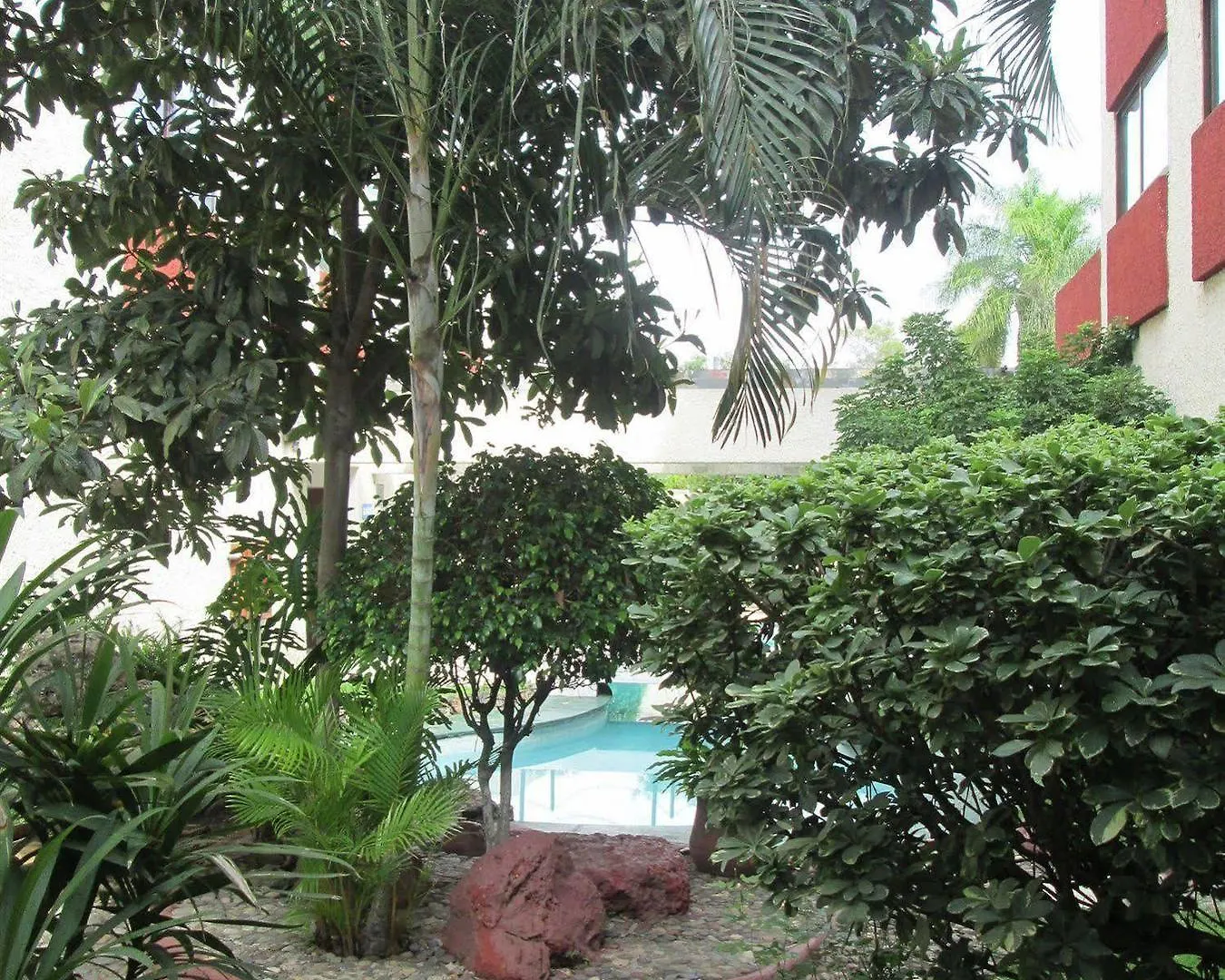 Hotel Las Pergolas Guadalajara 3*,