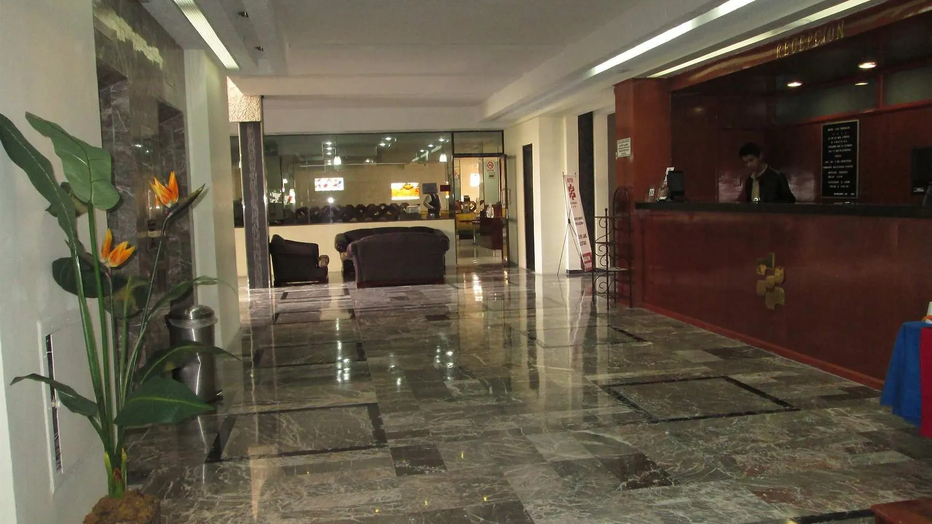 Hotel Las Pergolas 과달라하라