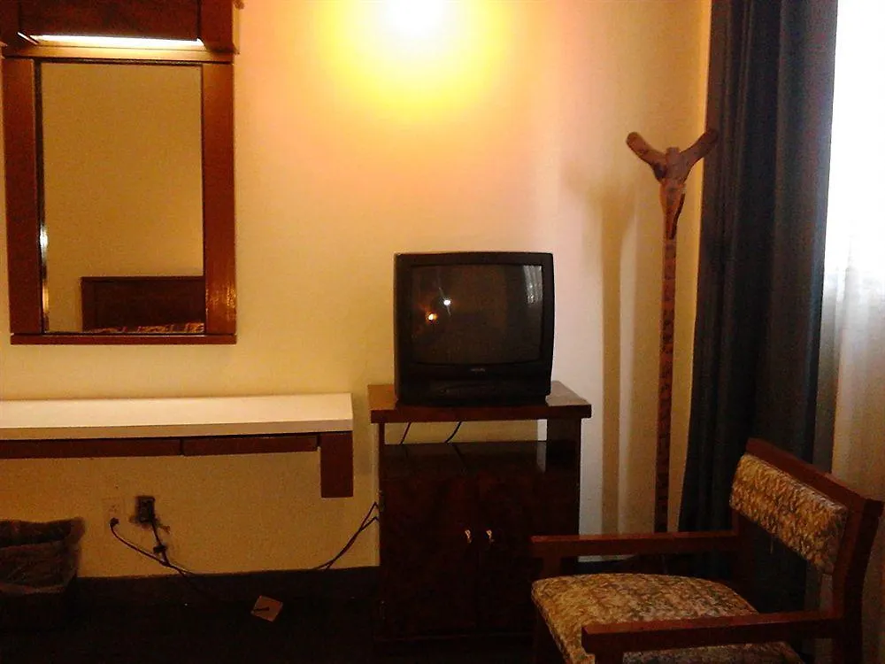 Hotel Las Pergolas 과달라하라